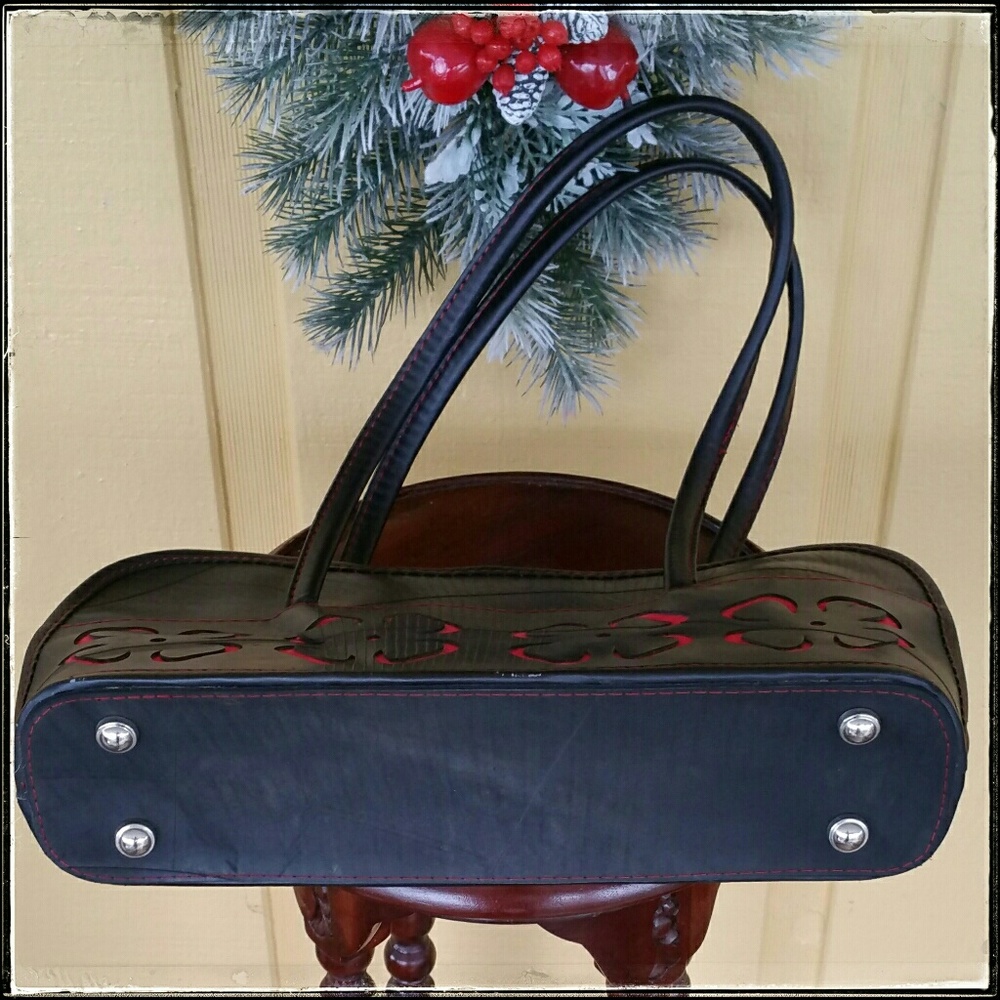 Fair Trade Hibiscus Shoulder Bag ...14" Wide - Picture 4 of 4